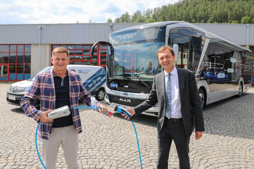 E-Vorführbus der Marke MAN